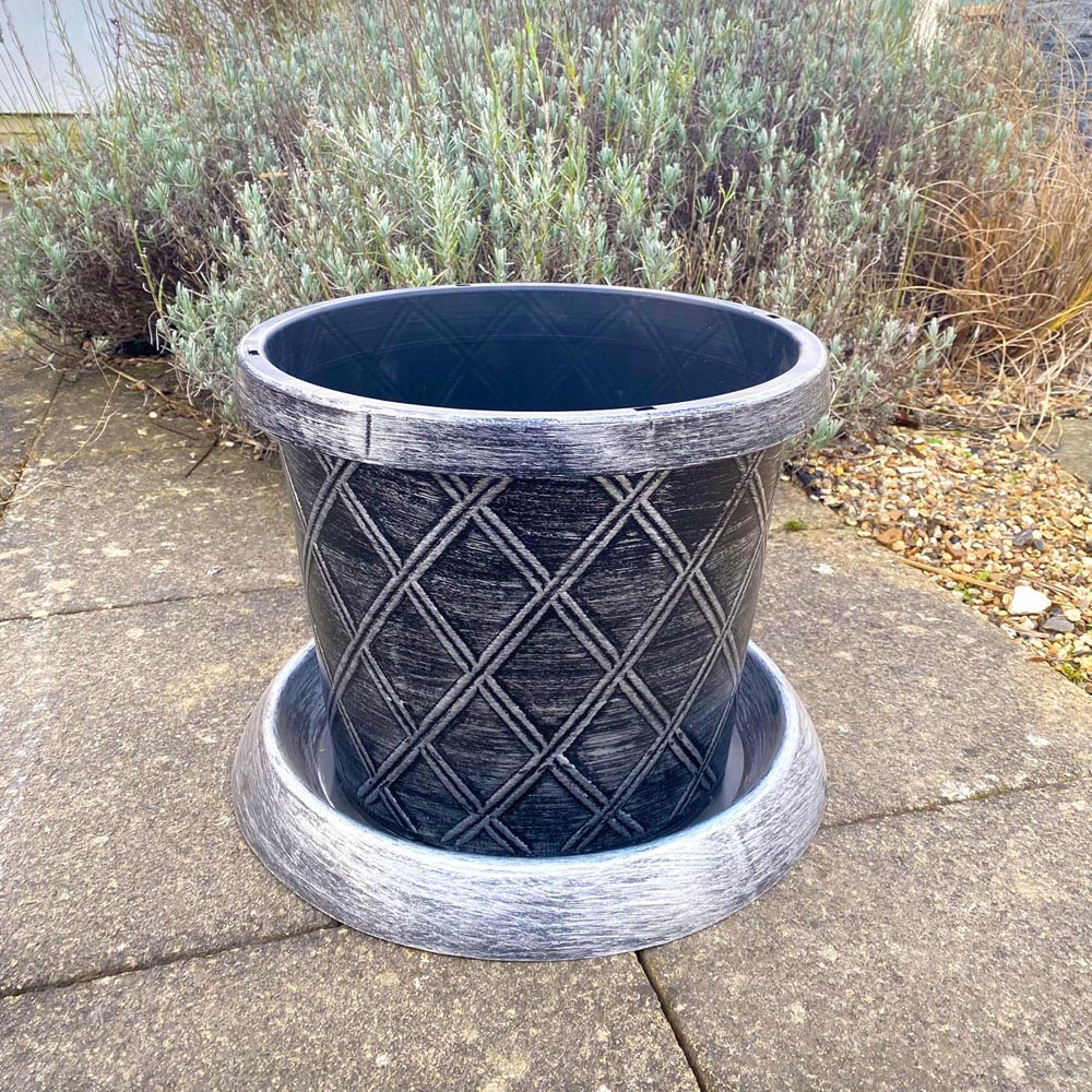 Garden Gear Black and Silver Plastic Plant Pot with Saucer 42cm 5 Pack Image 3