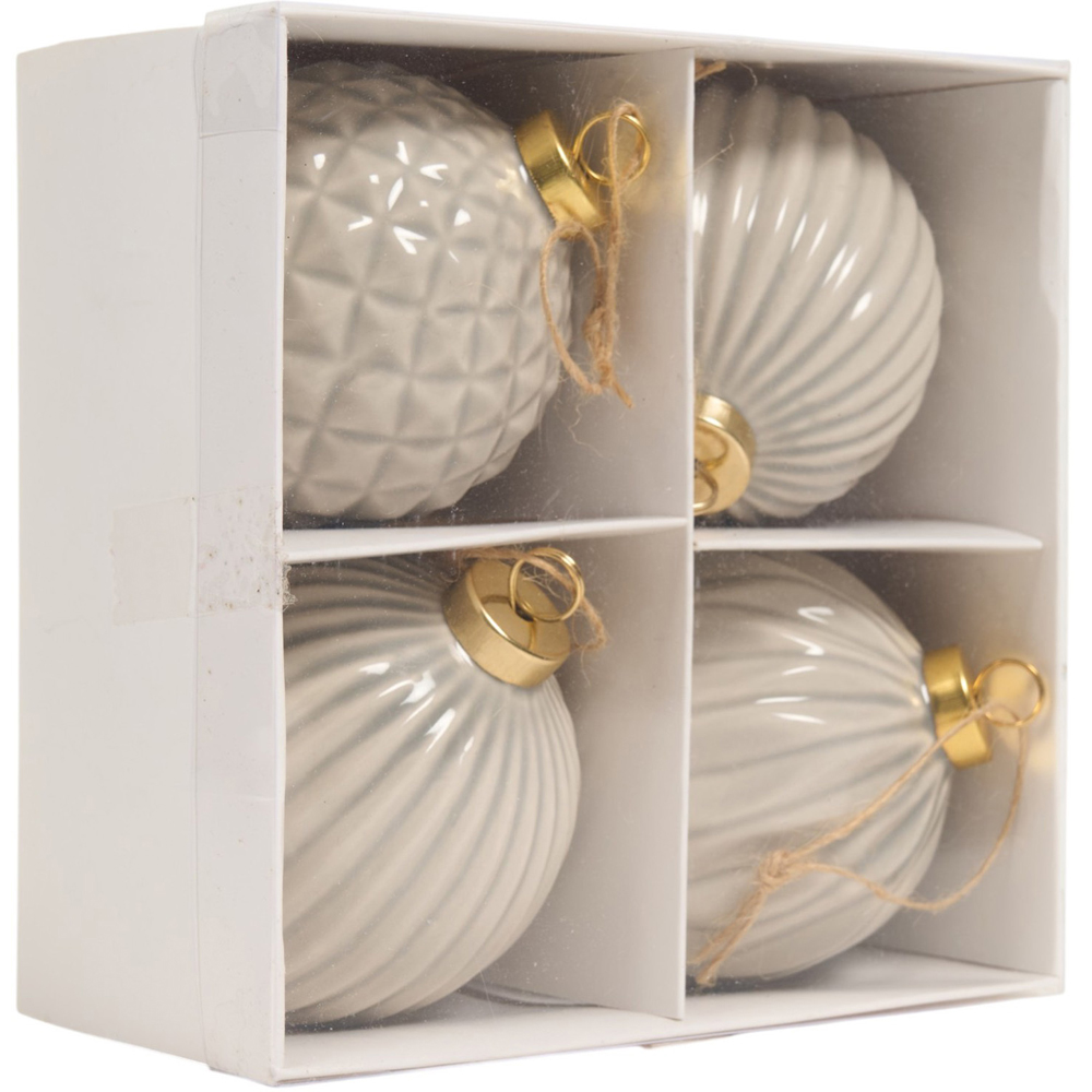 Set of 4 Ceramic Ridged Baubles Ivory Image 2
