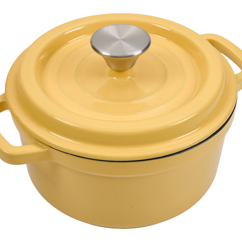 Living and Home 2.8L Yellow Enamelled Cast Iron Dutch Oven Image 4