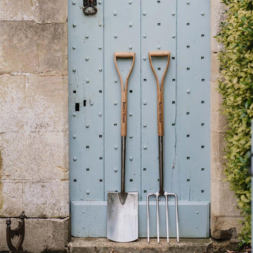 Kent & Stowe Stainless Steel Digging Fork Image 4