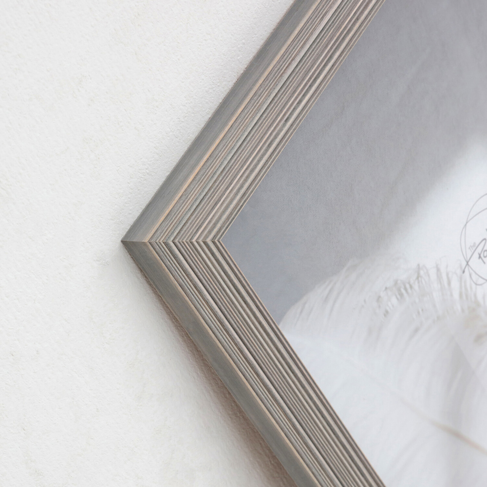 Hawthorn Wooden Photo Frame - Grey / 14 x 11in Image 5