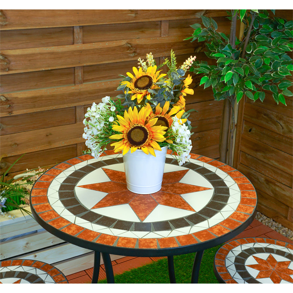 St Helens White Metal Round Planter 12cm Image 2