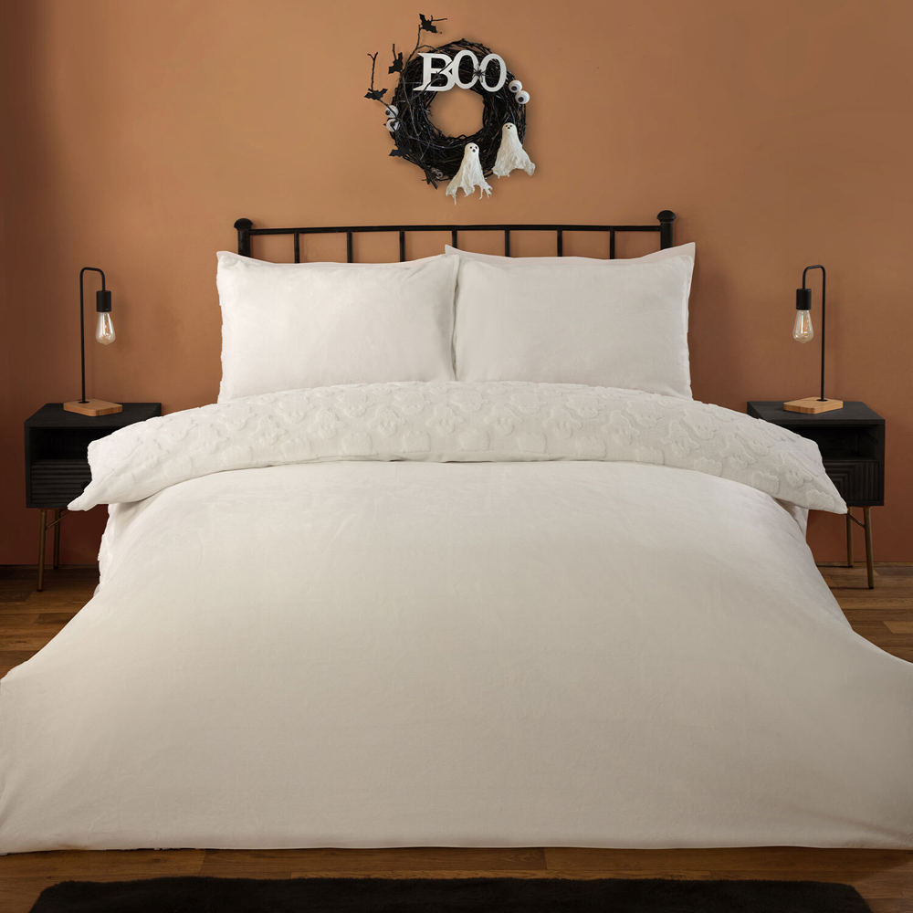 Ghosts Teddy Fleece Duvet Set White Single Image 2
