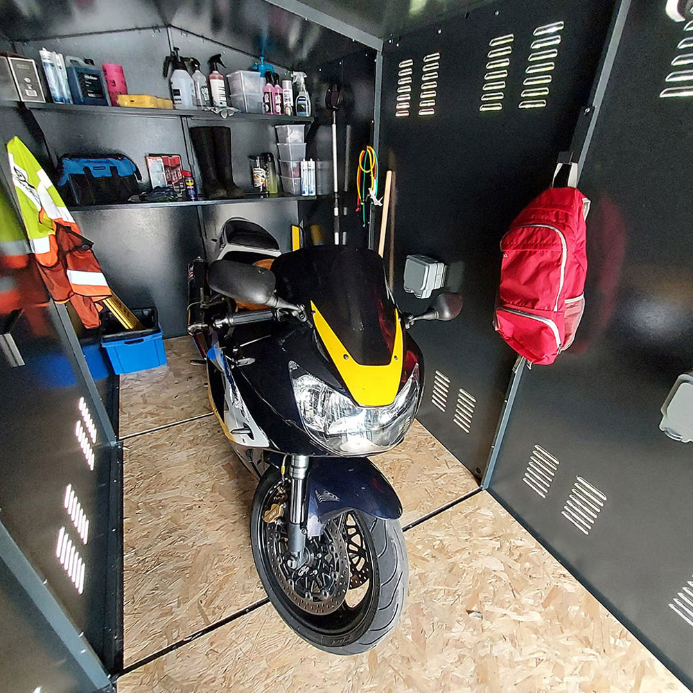 Asgard Centurion 5x 18ft Double Door Cream High Security Apex Motorcycle Garage Image 7