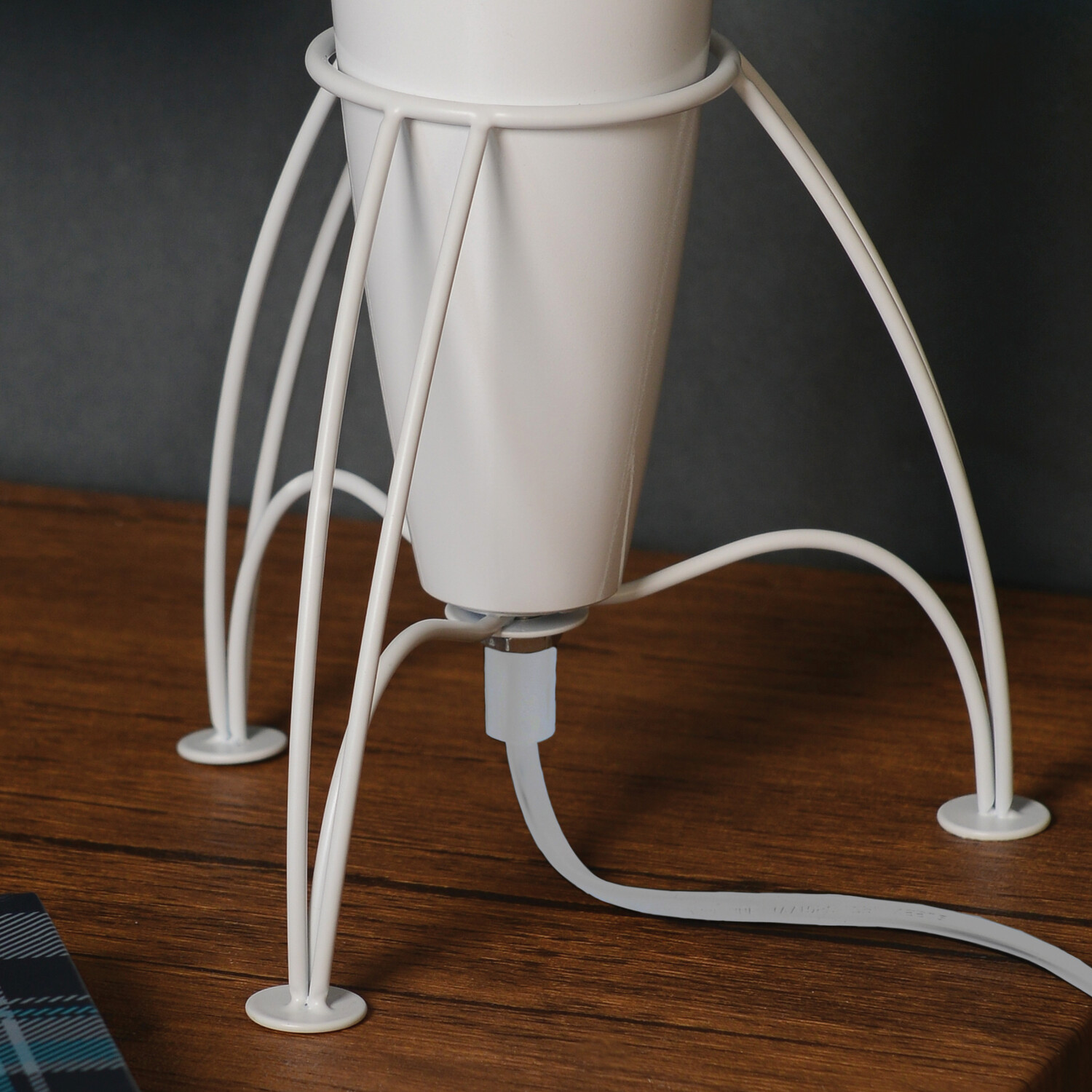 Rocket Lava Lamp Image 4