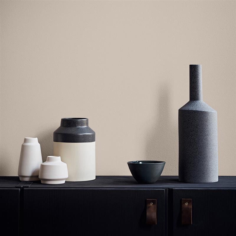 Crown Easyclean Matt Emulsion Paint - East Village Image 4