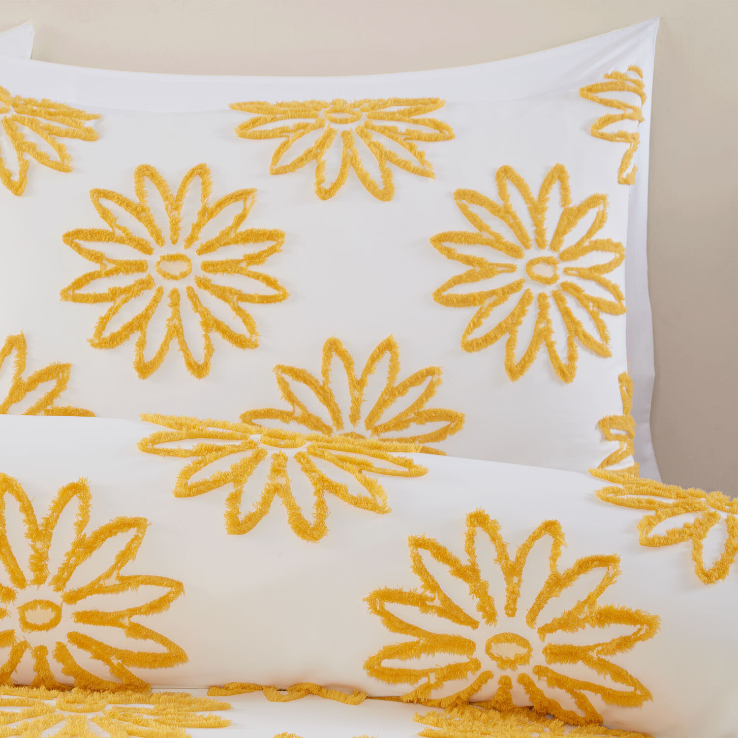 Alyssa Tufted Duvet Set Ochre and White / Single Image 2