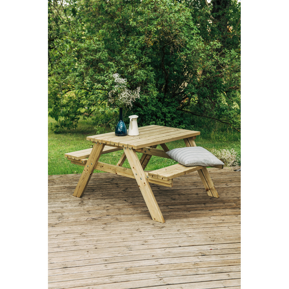 AMATA Ungurs 6 Seater Green Classic Picnic Table Image 3
