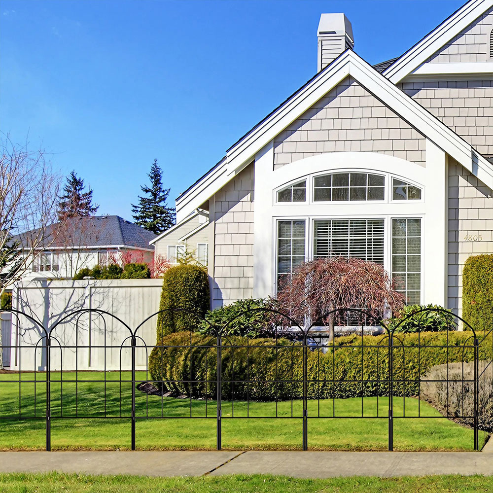 Living and Home Arched Top 2 x 1ft 10 Pack Black Metal Garden Fence Panel Image 2