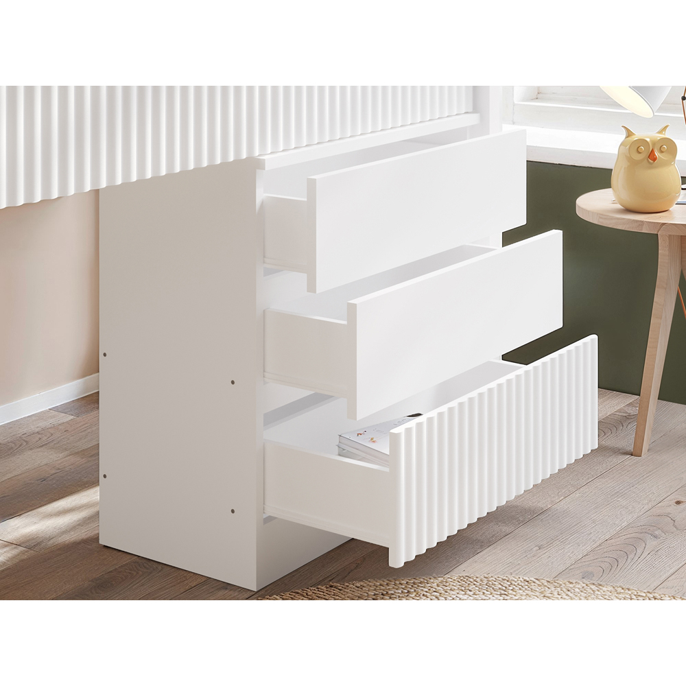 Flair Luca 3 Drawer White Ribbed Chest of Drawers Image 4