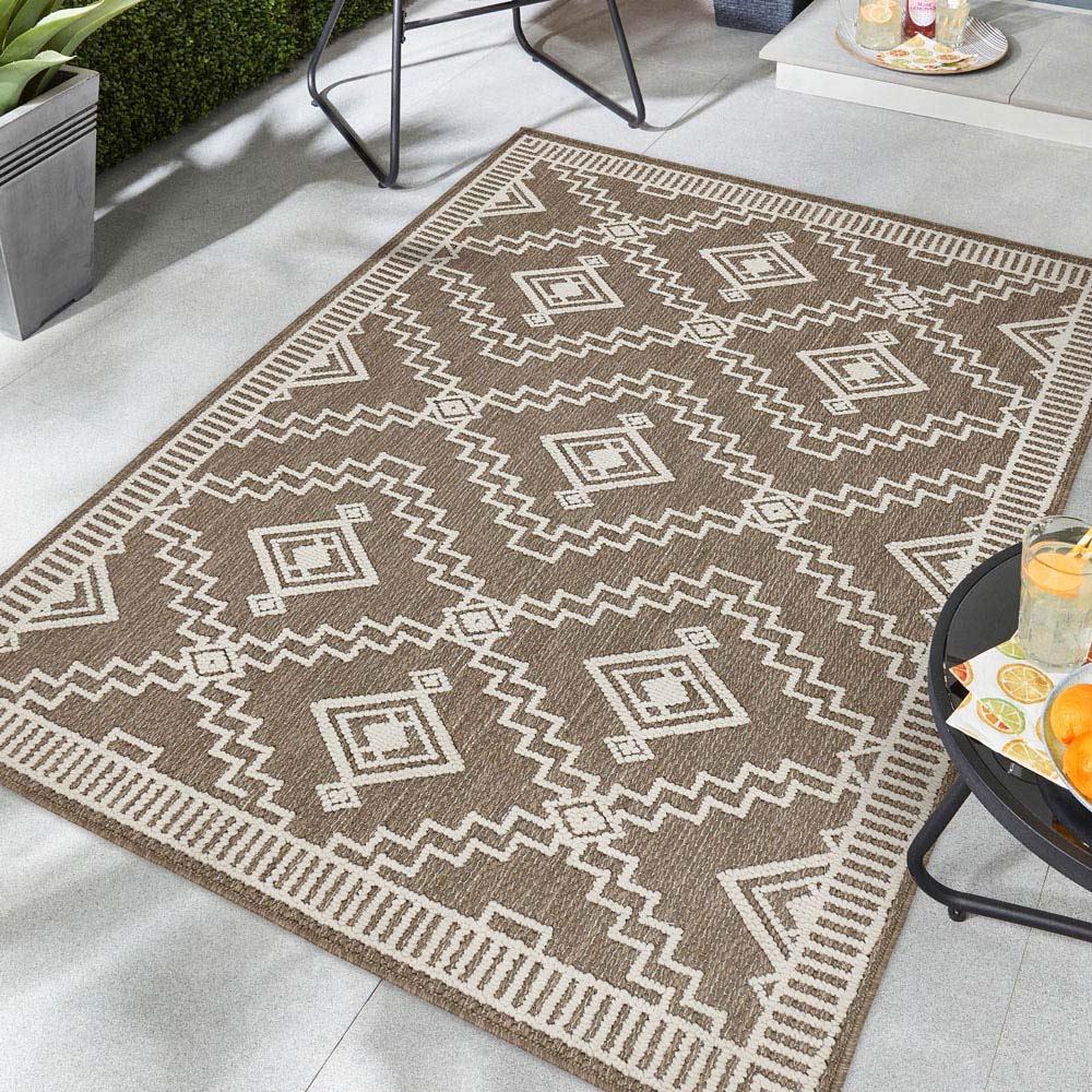 Origins Atlas Diamond Coffee Rug 160 x 230cm Image 2