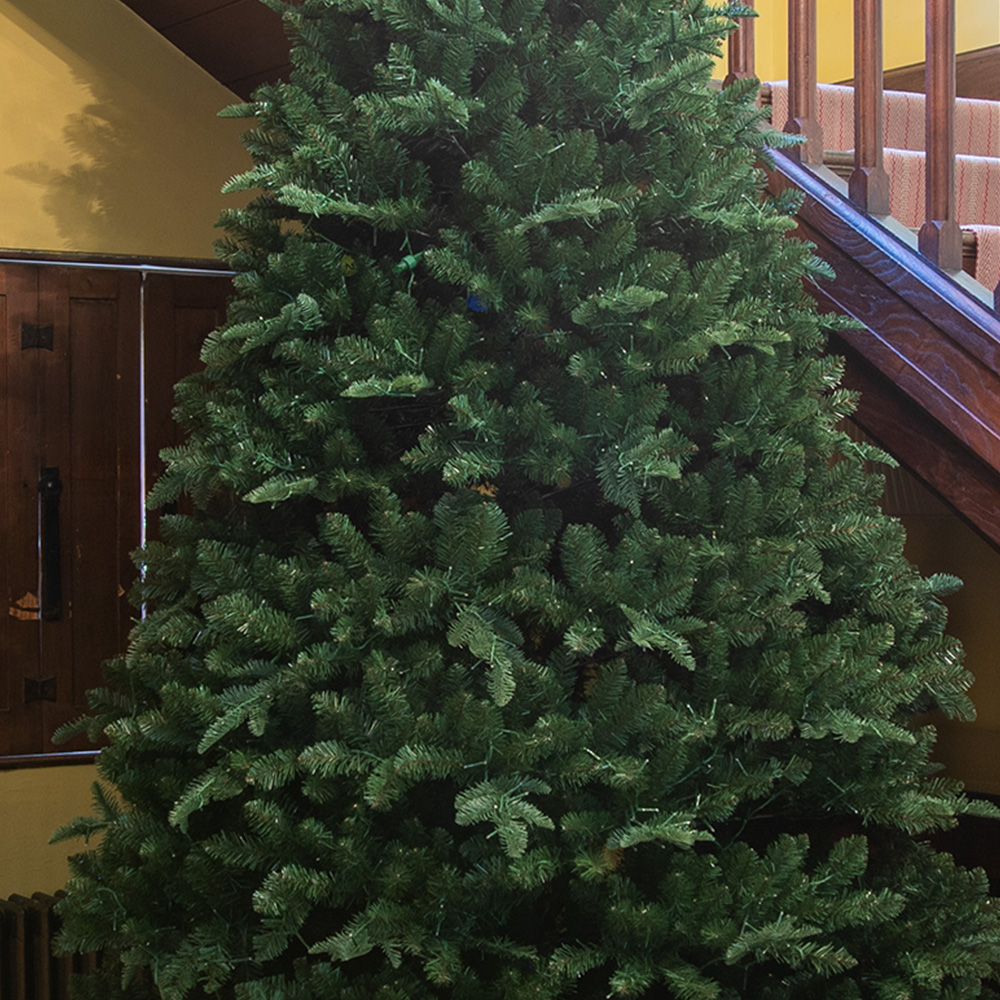 The Christmas Centre Windsor Fir Artificial Xmas Tree 6.5ft Image 3
