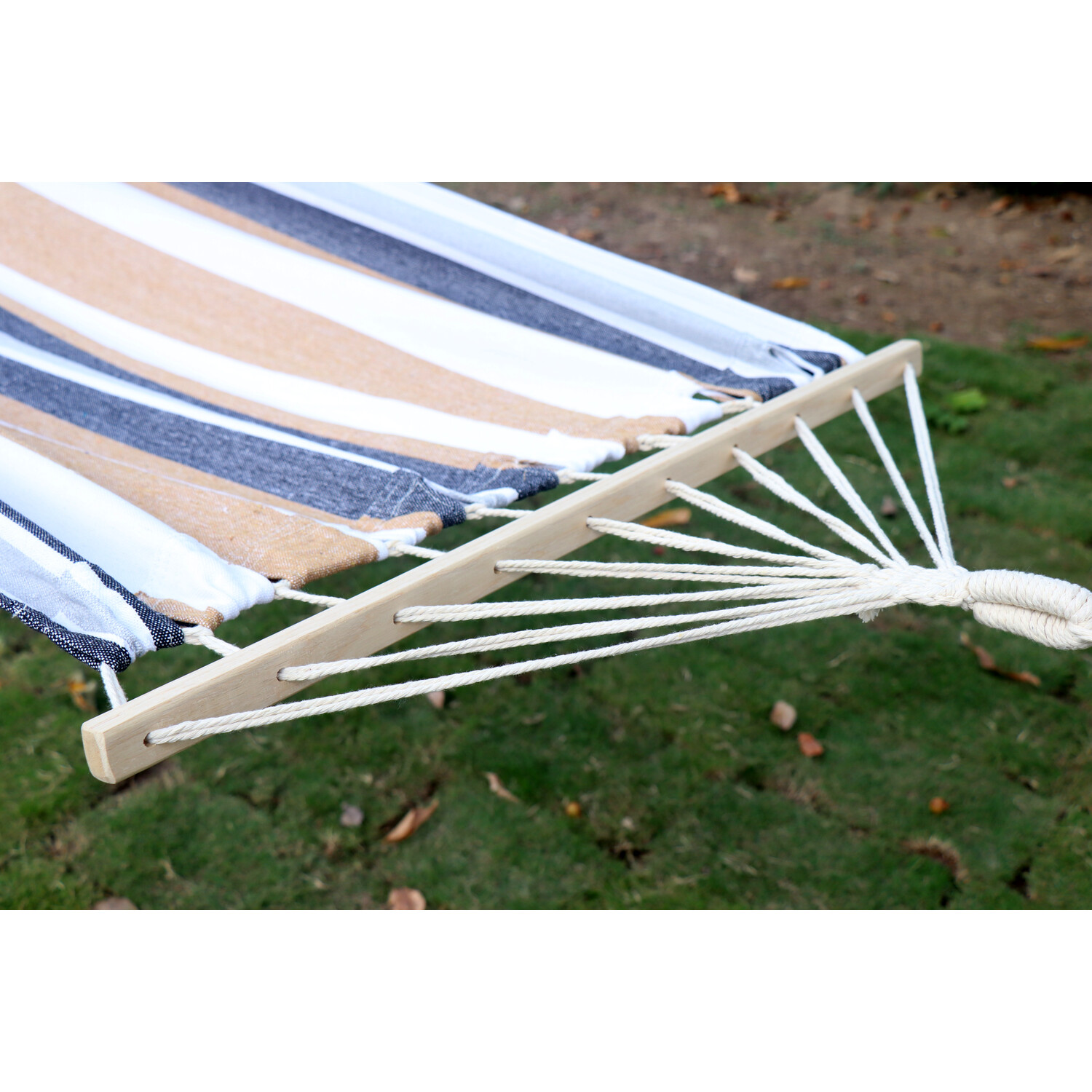 Cotton Hammock with Wooden Bar Image 5