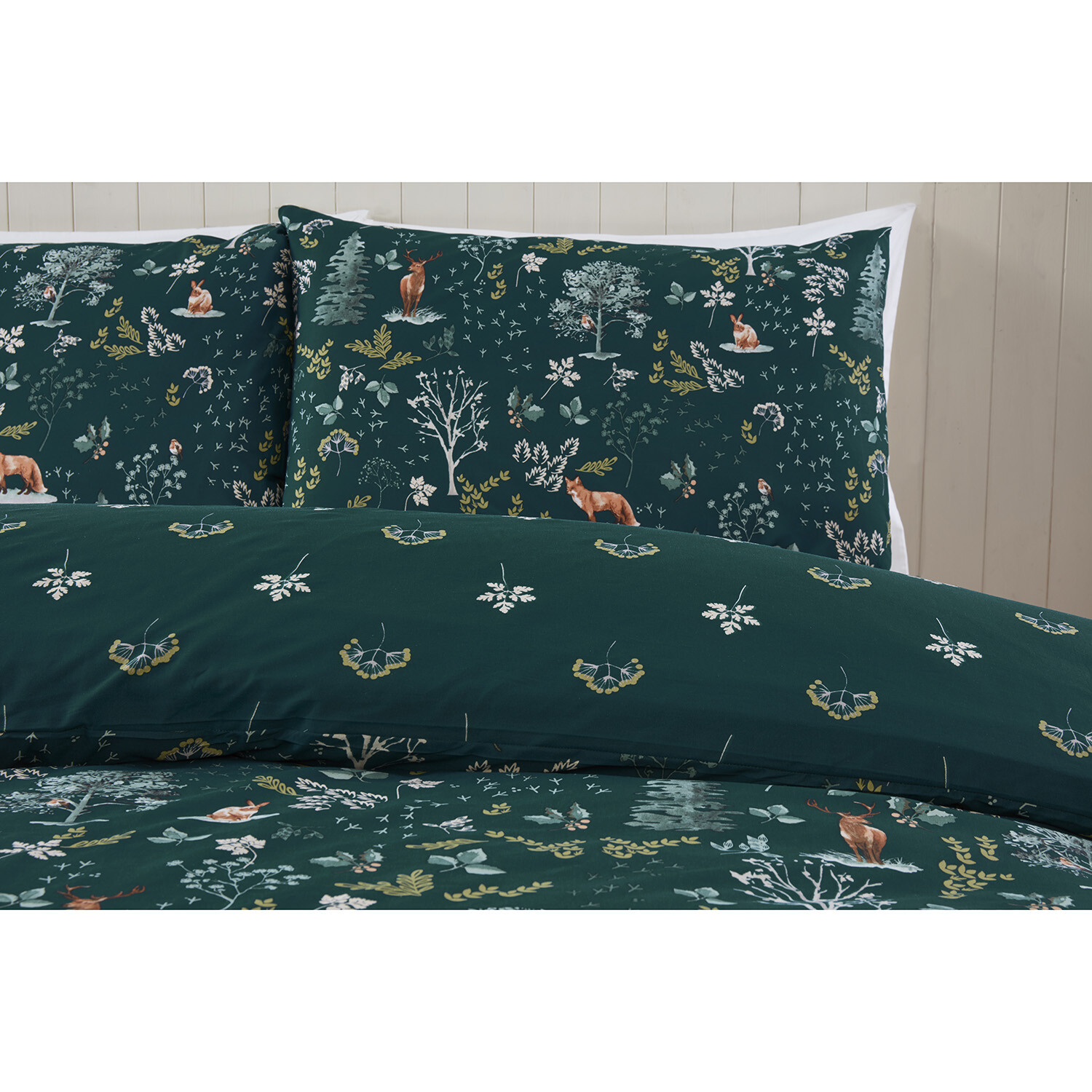 Snowy Forest Duvet Cover and Pillowcase Set - Emerald Green / Superking Image 3