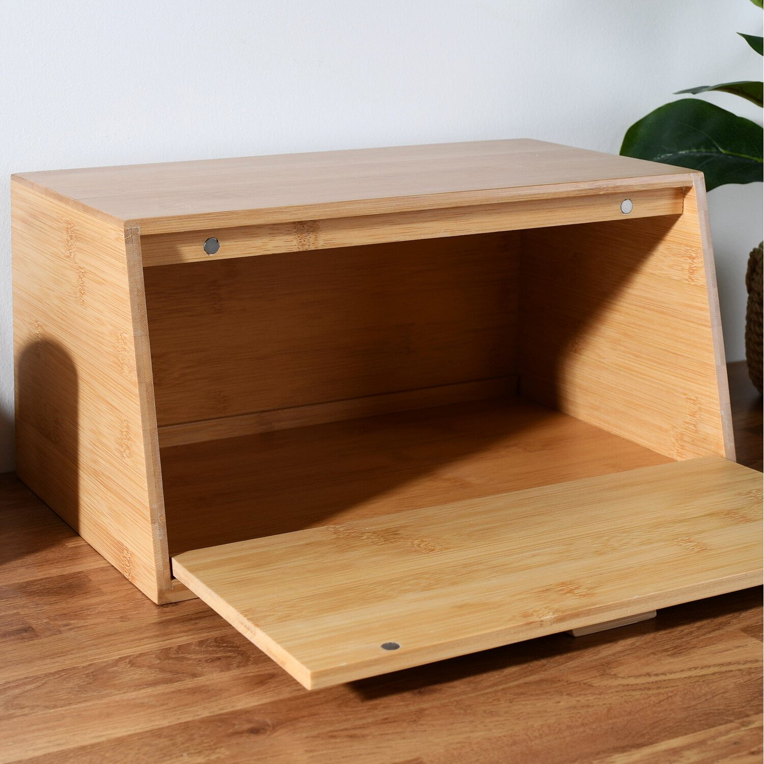 Large Bread Bin Image 3