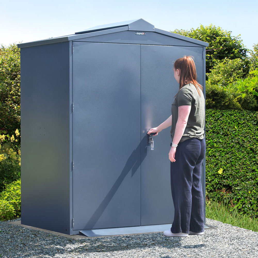 Asgard Saracen 5 x 4ft Double Door Grey High Security Apex Garden Shed Image 4