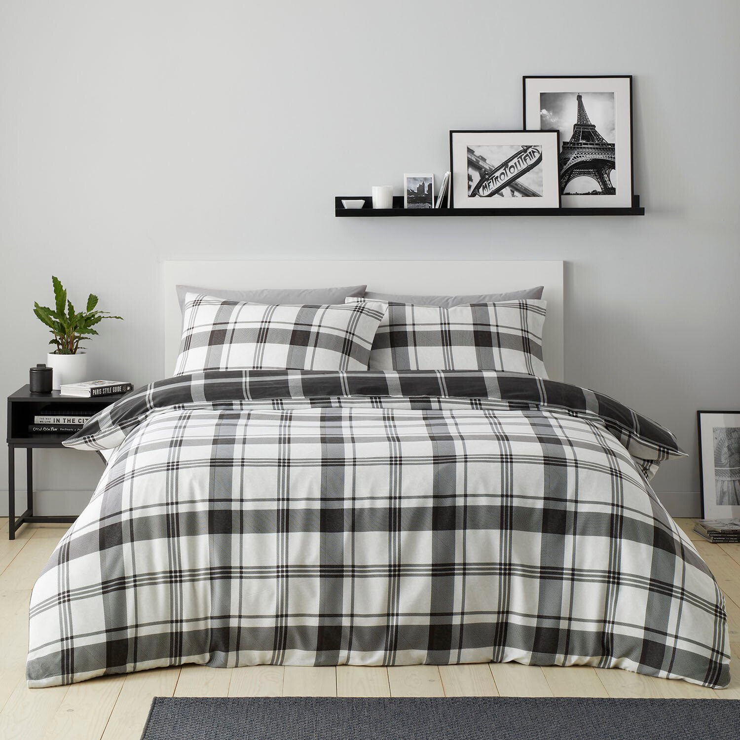 Brodie Check Duvet Set - Black and White / Single Image 2