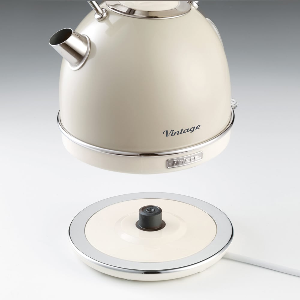 Ariete AR7703 Cream Vintage Dome Kettle 1.7L Image 3