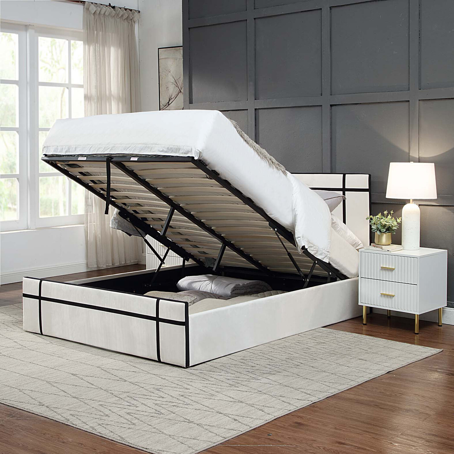 Quinn Kingsize Bed Cream and Black Image 6