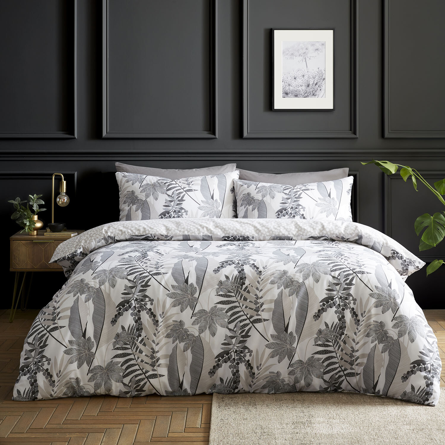 Attalea Duvet Set - Monochrome / Double Image 1