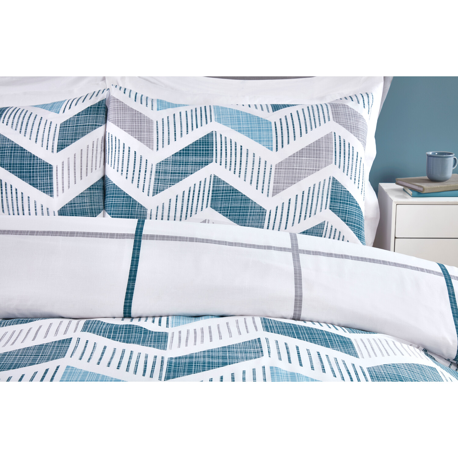 Divante King Teal Nevada Duvet Cover and Pillowcase Set Image 4