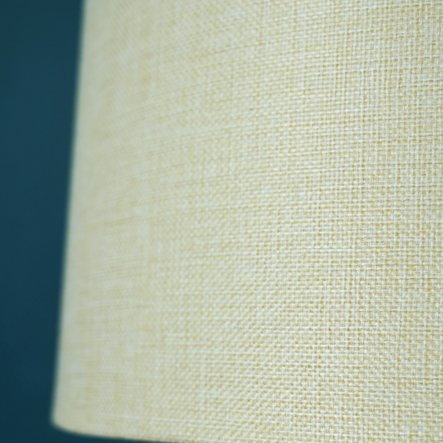 XL Hadley Lamp - Natural Image 4