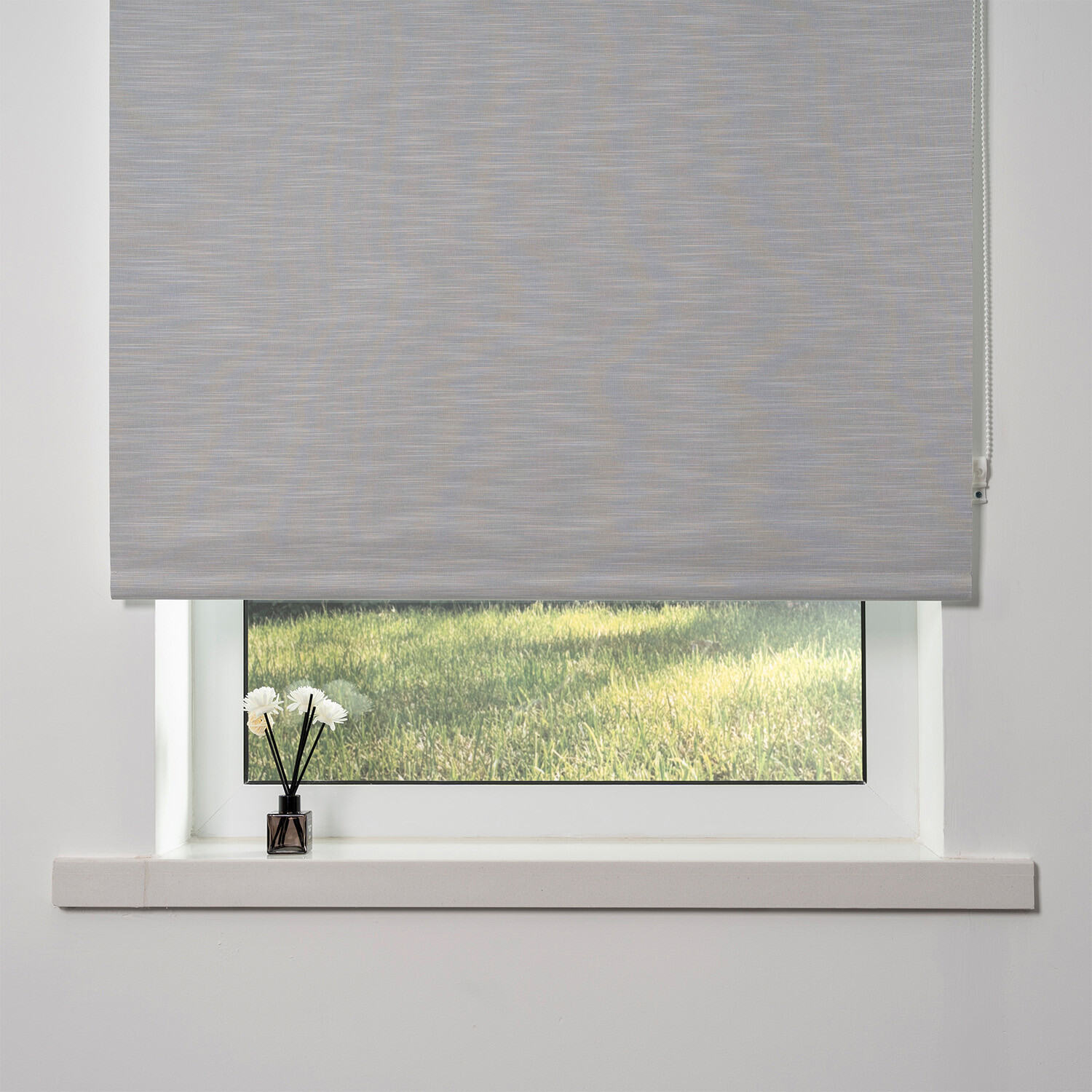 Blackout Textured Blind - Platinum Silver / 90cm Image 3