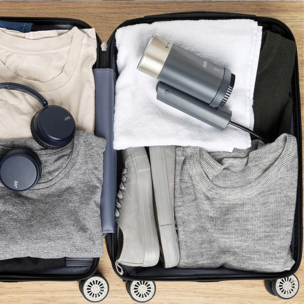 Beldray UP1608 Black and Gold Foldable Garment Steamer 1200W Image 7