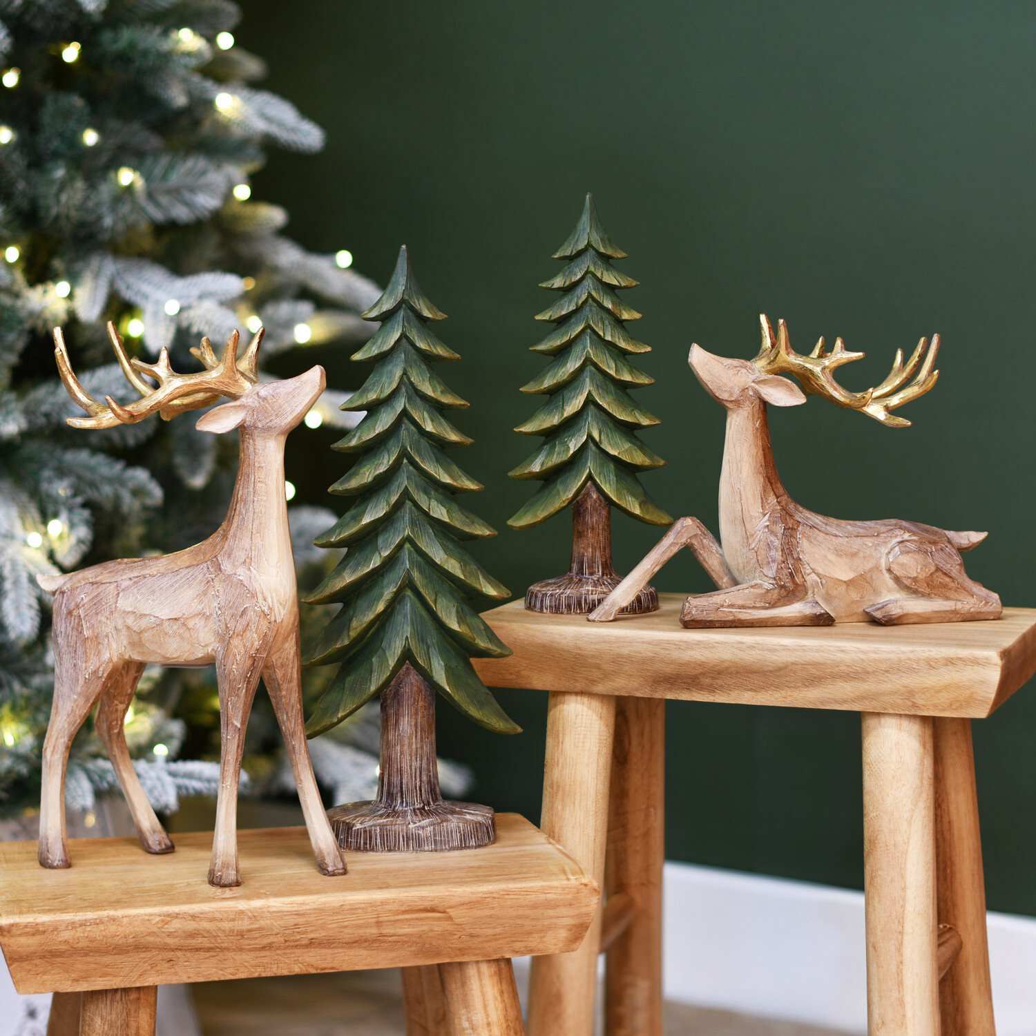 Set of 4 Wood Effect Reindeer SceneNatural and Green Image 2