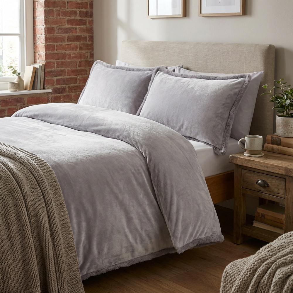 Selena Velvet Duvet Set Grey Superking Image 4