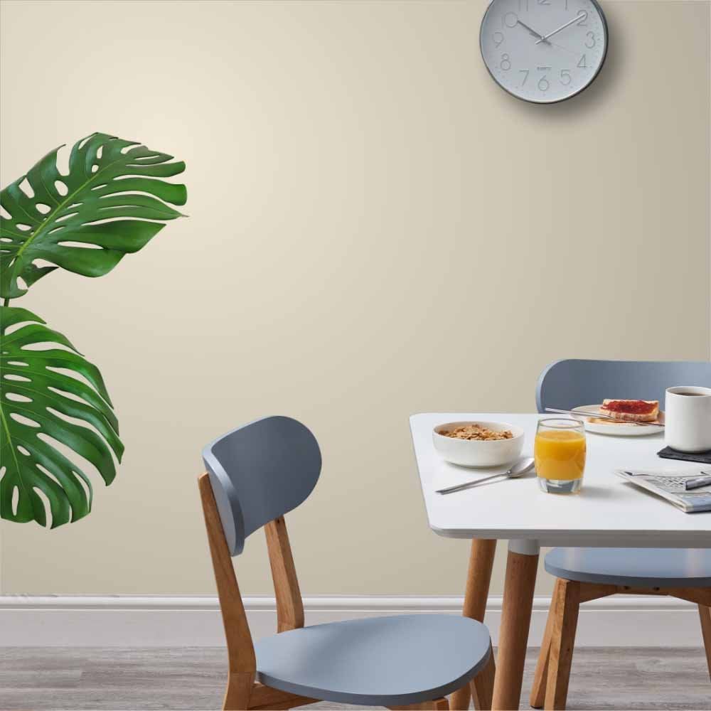 Wilko Walls & Ceilings Crushed Almond Matt Emulsion Paint 5L Image 4