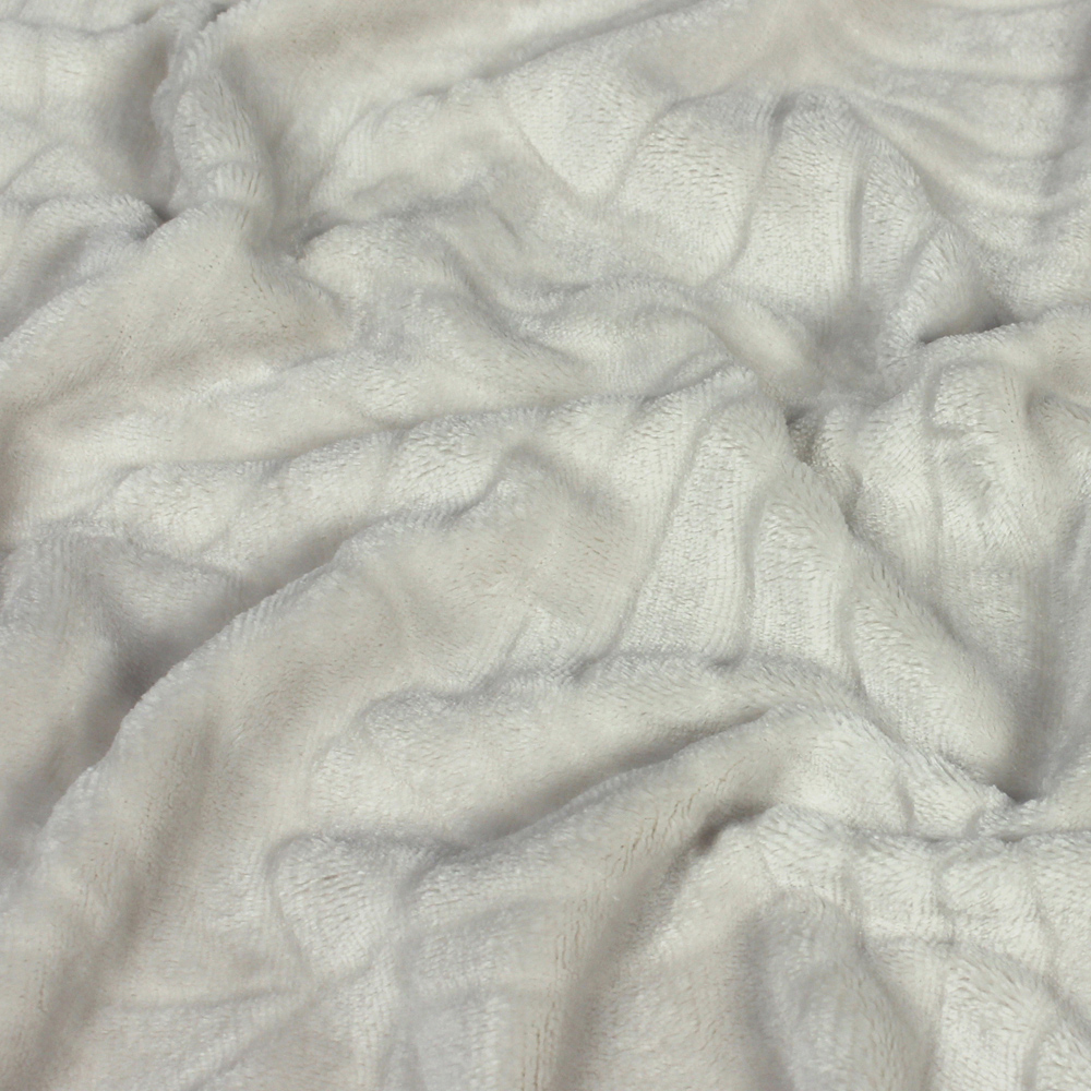 furn. Folio Ecru Botanical Fleece Throw 140 x 180cm Image 2