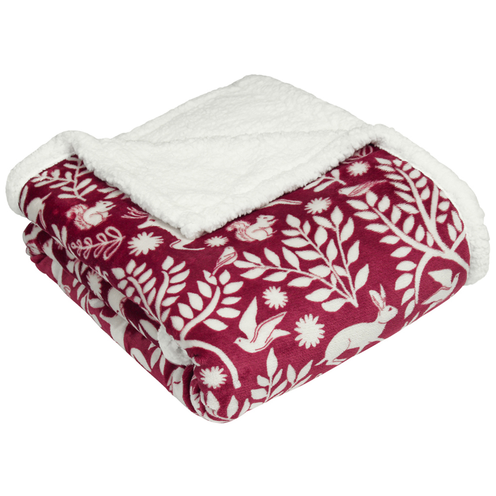 furn. Scandi Berry Woodland Fleece Throw 130 x 150cm Image 1