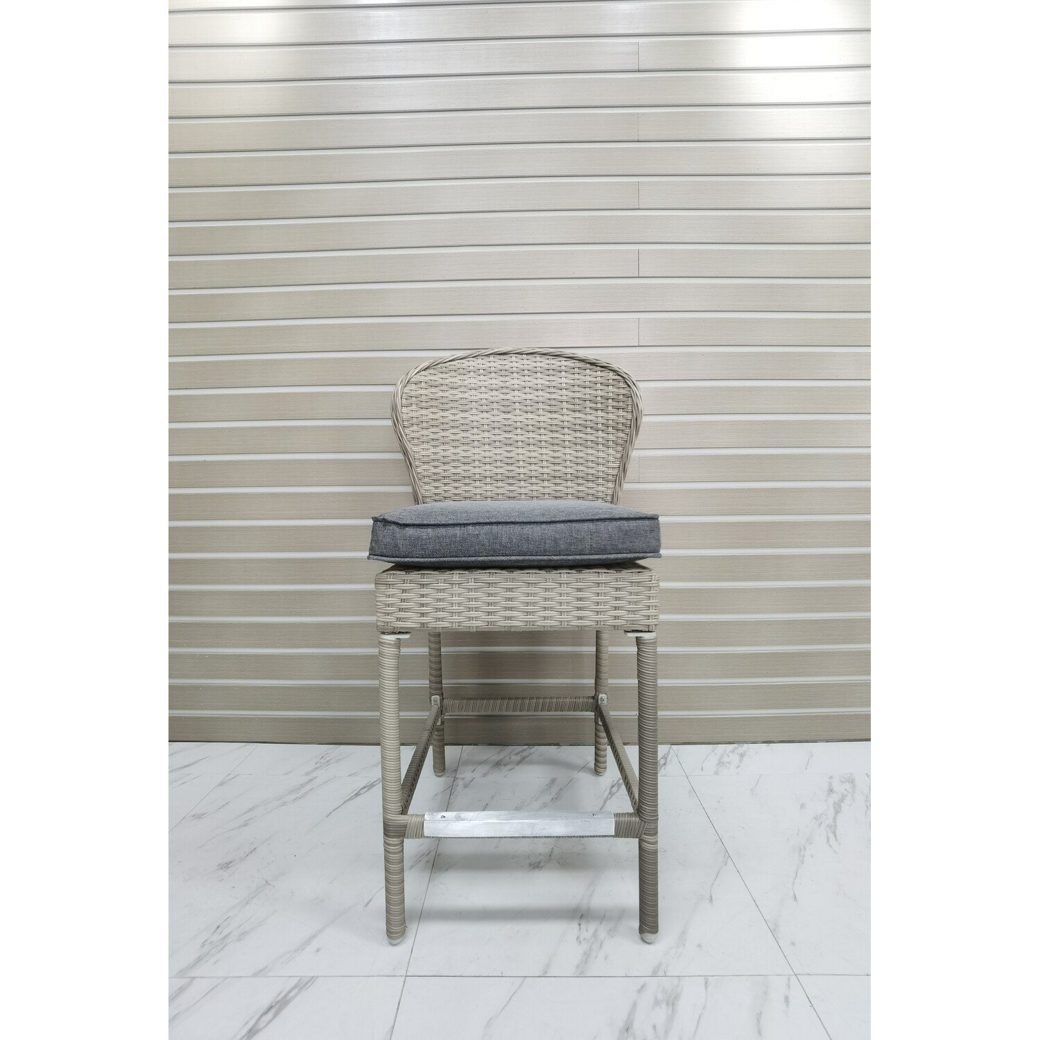 Cambridge Wicker 6 Seater Round Bar Set Natural Image 3