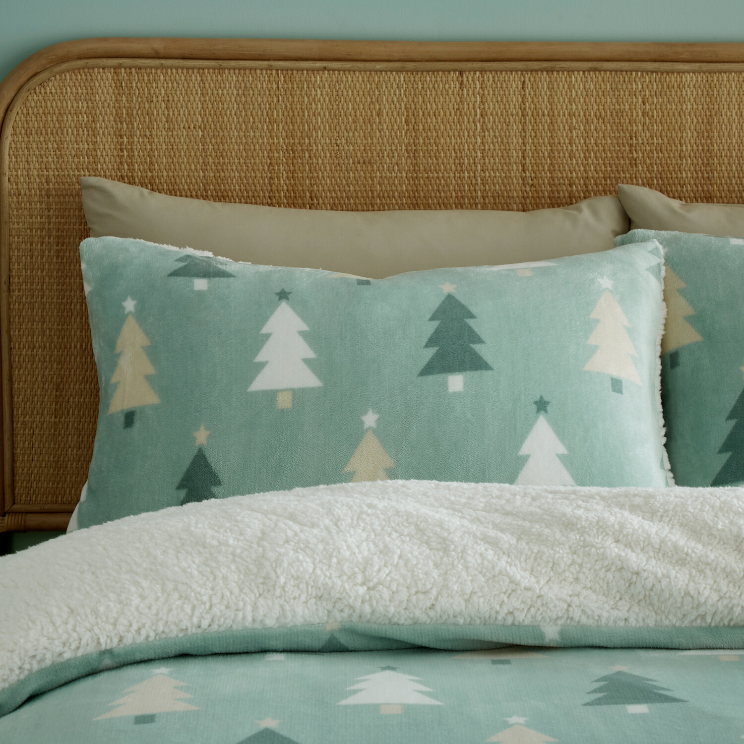Christmas Trees Fleece Duvet Set Green King Image 4