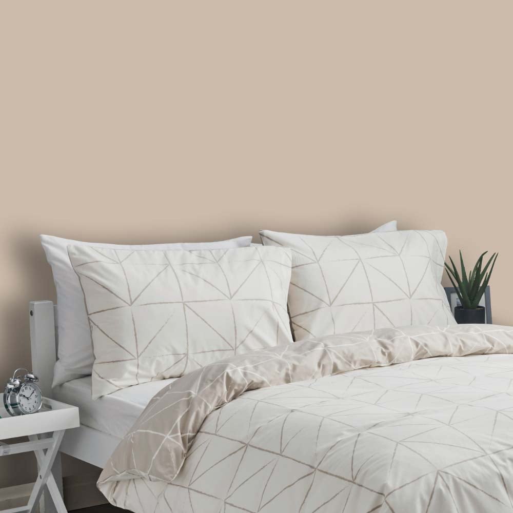 Wilko Walls & Ceilings Oatmeal Matt Emulsion Paint 5L Image 5