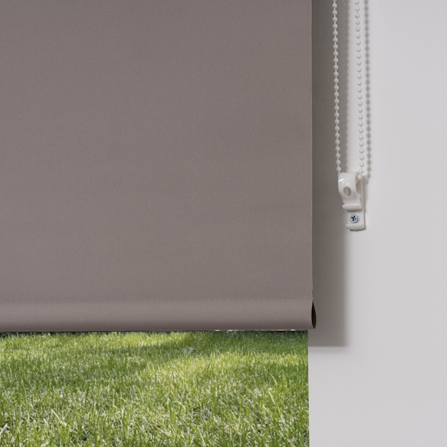 Plain Blackout Blinds - Mocha / 90cm Image 2