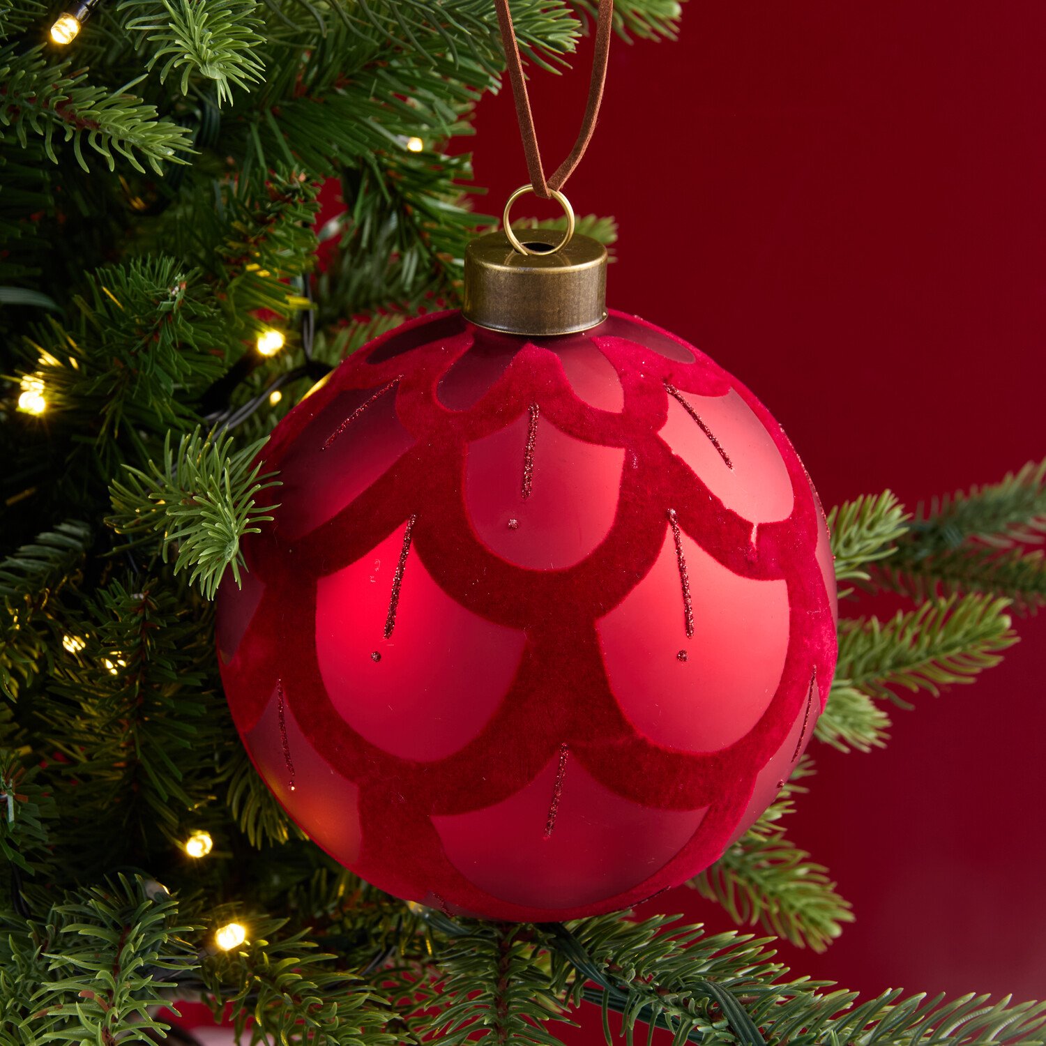 Flocked Pattern Bauble Image 3