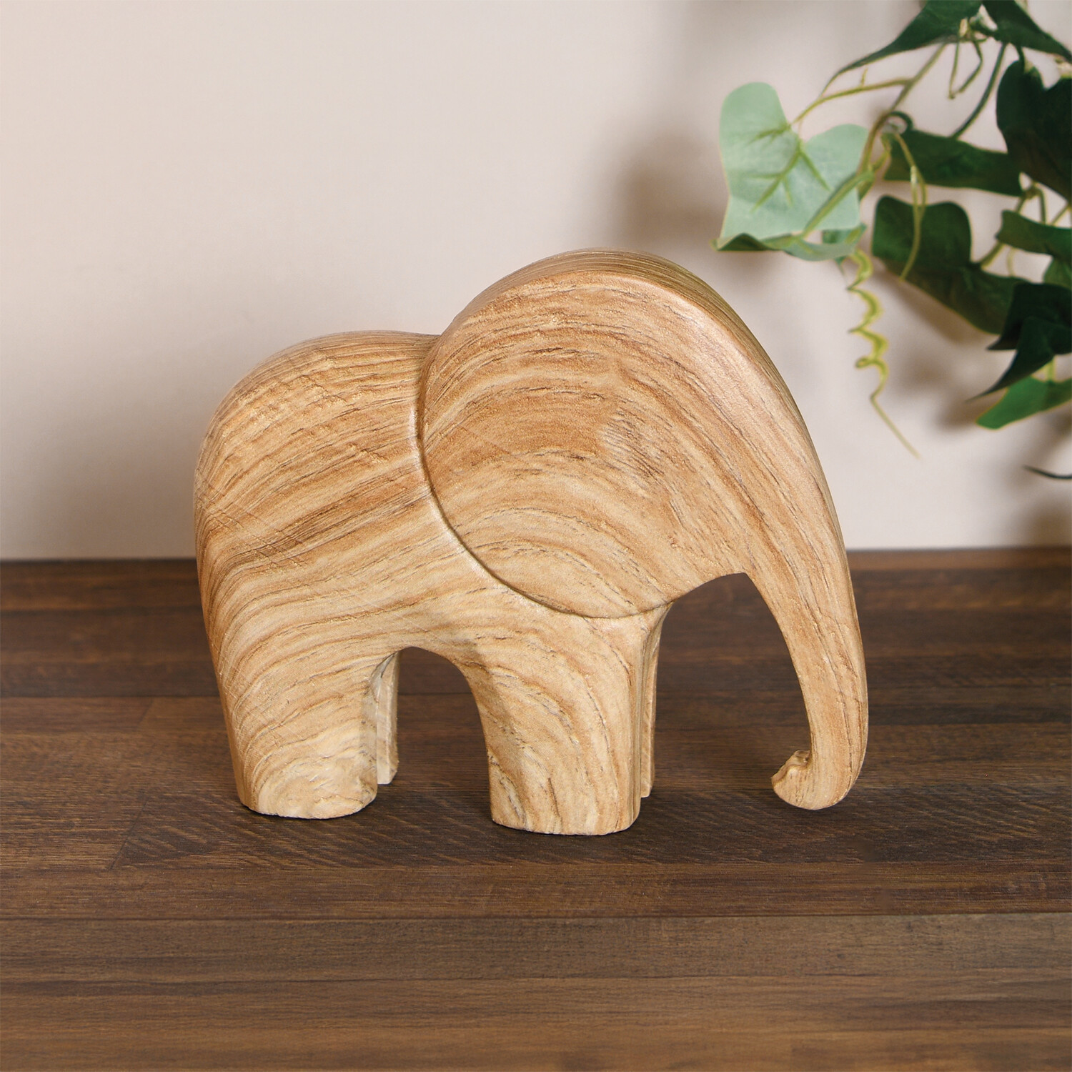 Set of 2 Wood Effect Elephant Ornaments Natural Image 4