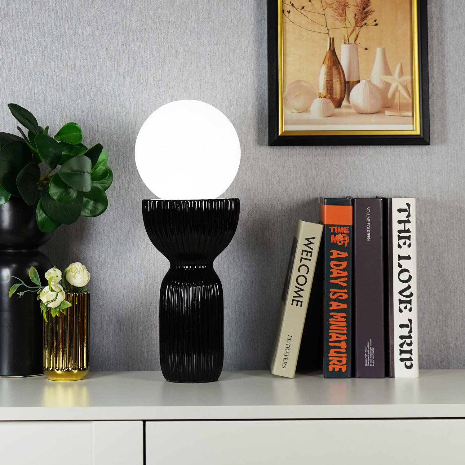 Evren Table Lamp - Black Image 4