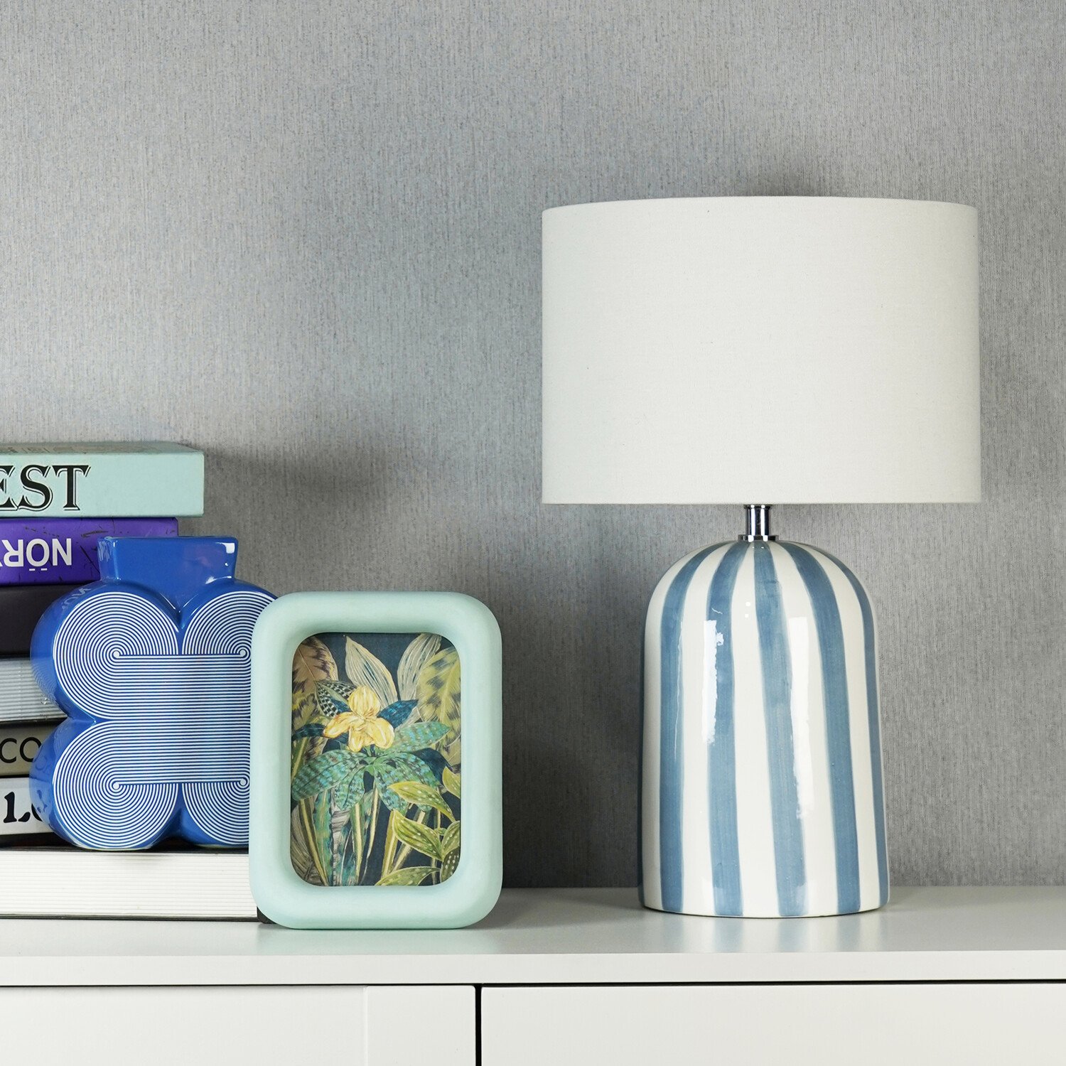 Roisin Table Lamp - Blue and White Image 10
