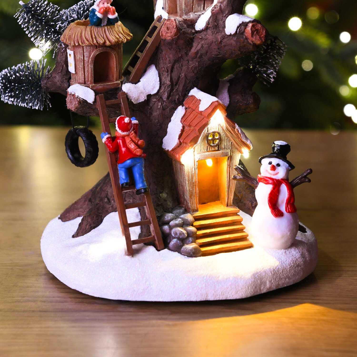 Festive Tree House Scene Image 7