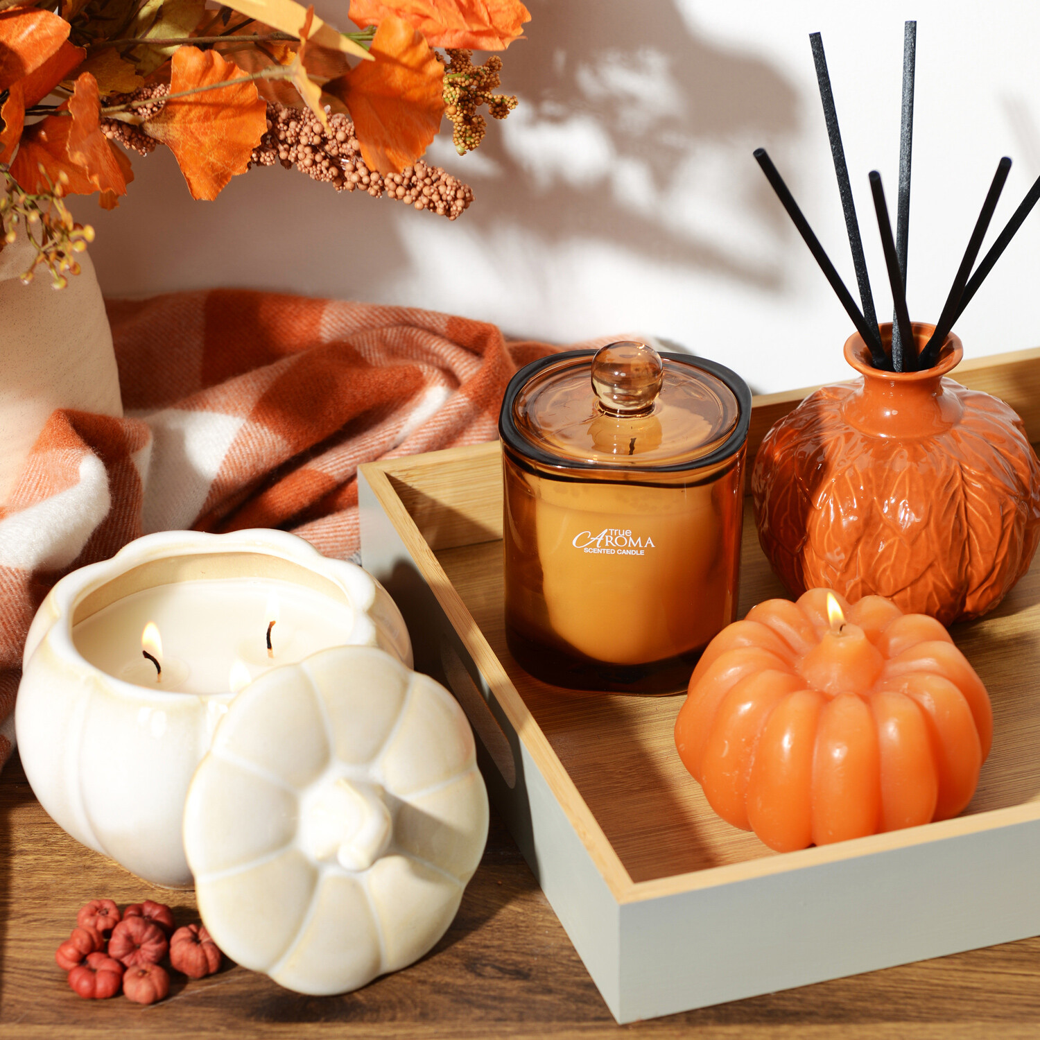 Assorted Pumpkin Candle Image 3