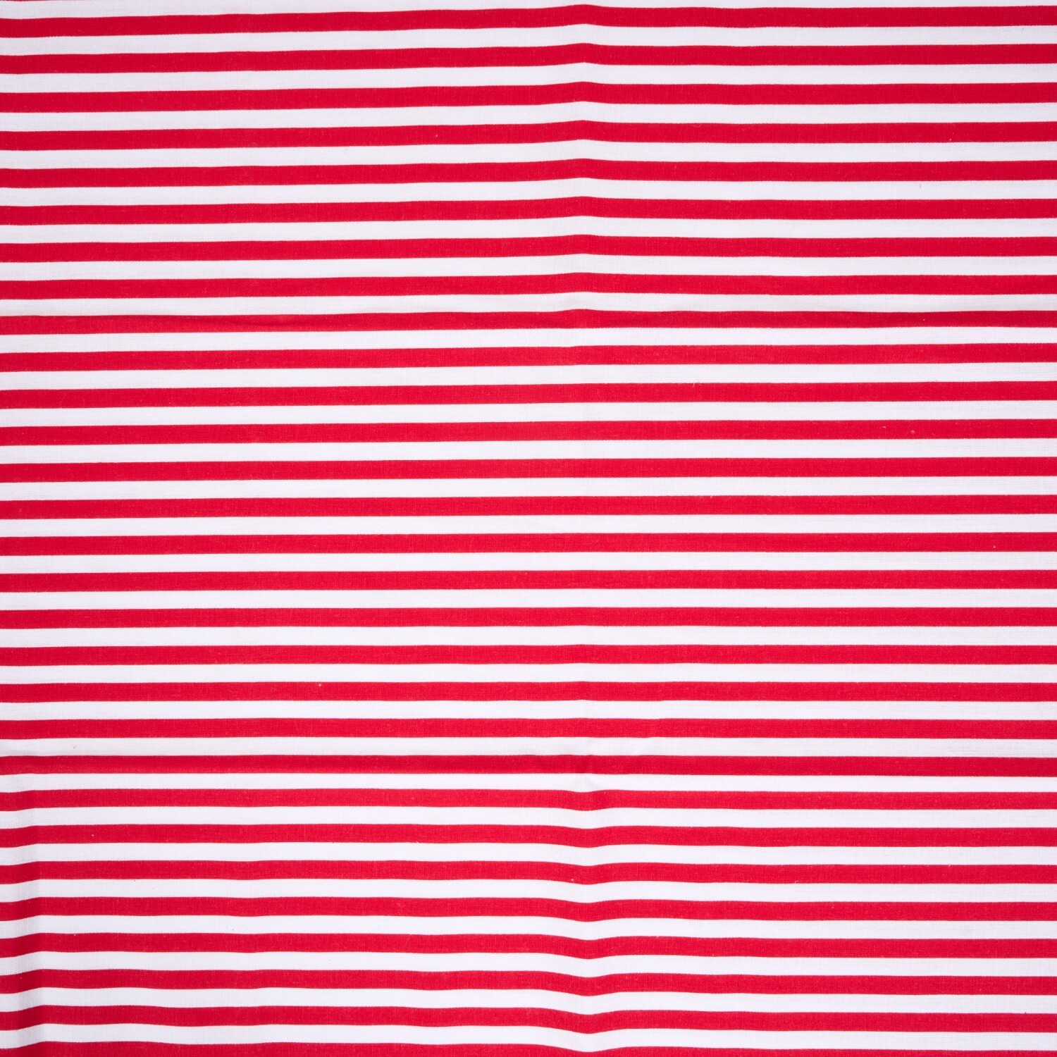 Stripe Scallop Edge Tablecloth Red Image 3