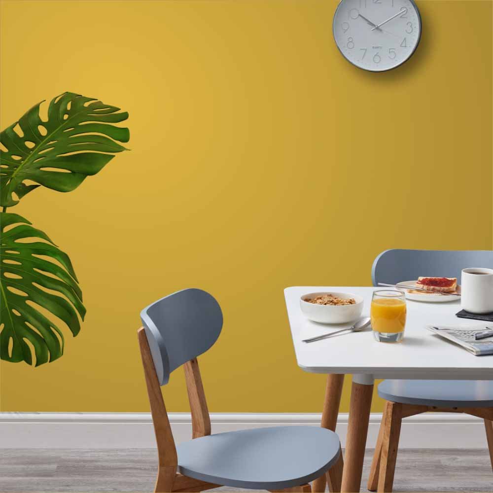 Wilko Walls & Ceilings Bumble Bee Matt Emulsion Paint 2.5L Image 4