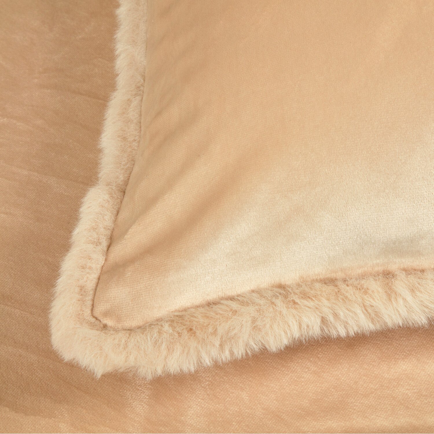 Selena Velvet Duvet Set Natural Double Image 3