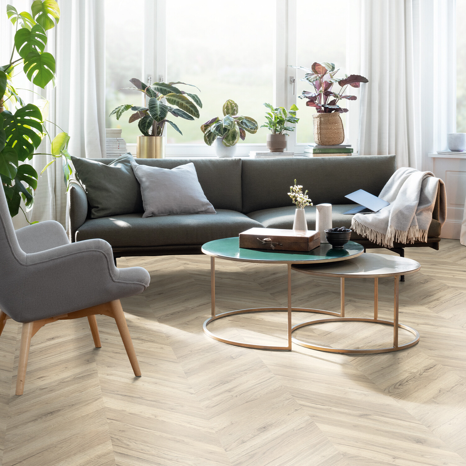 Egger 8mm Light Luanda Oak Laminate Flooring Light Luanda Oak Image 2