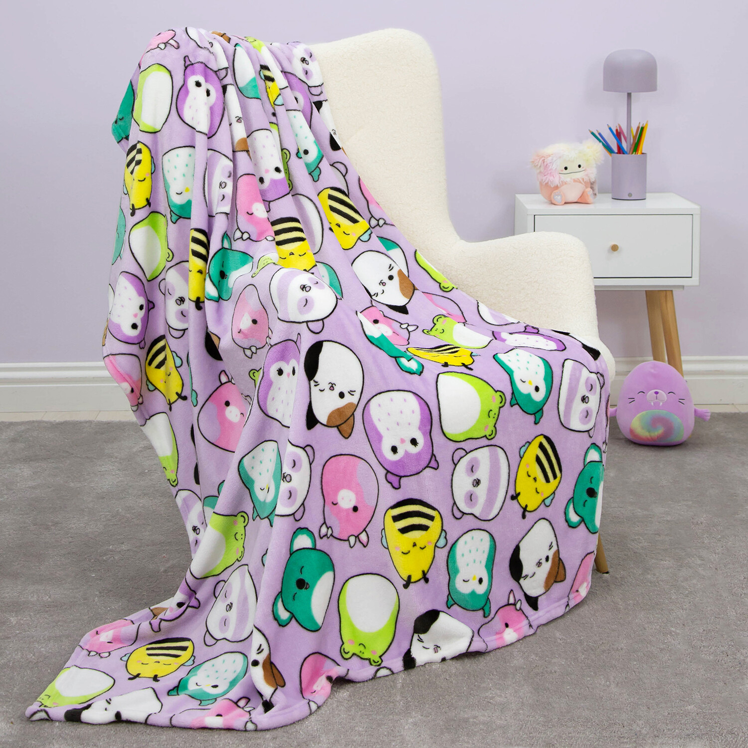 Squishmallows Playful Fleece Throw - Multicolour Image 2