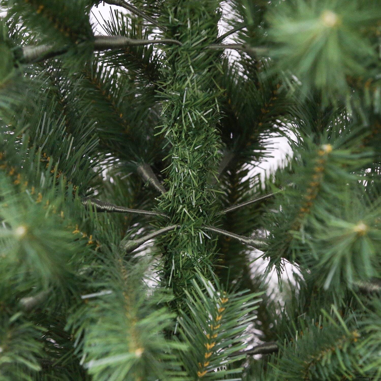 Norway Fir Tree Green 7ft Image 5