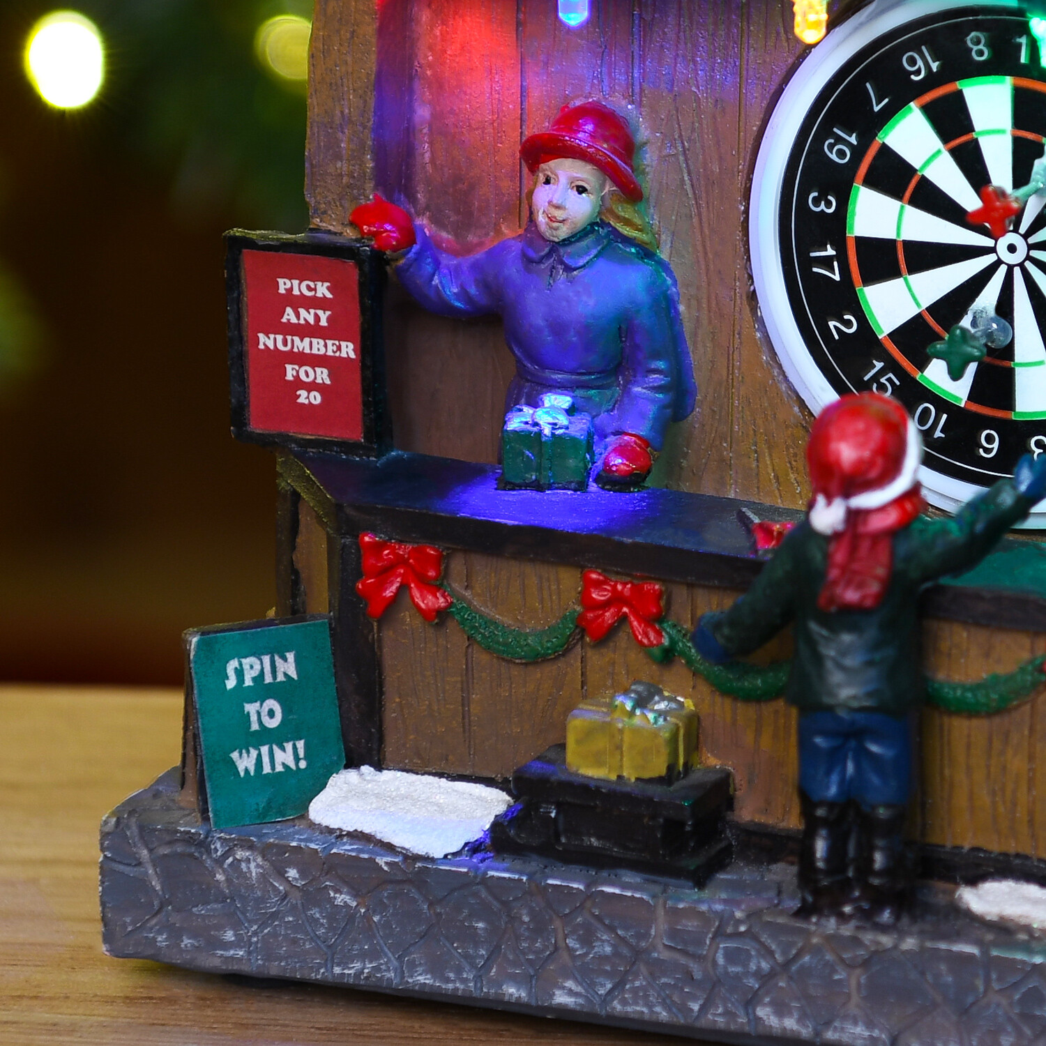 Christmas Fair Game Scene Image 3